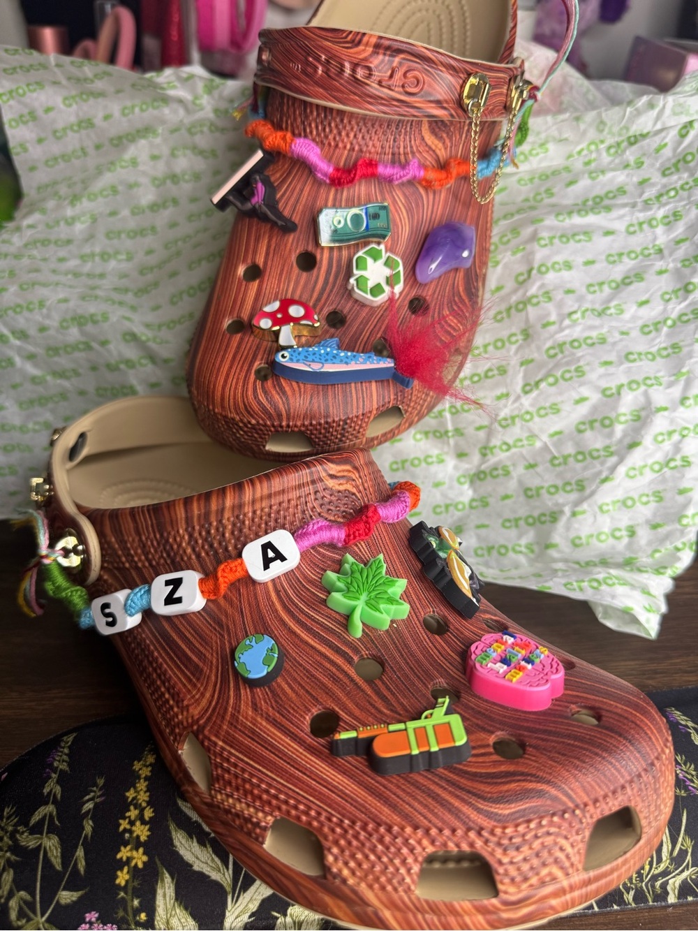 SZA x Crocs Limited Edition Women’s Classic Clog in Woodgrain W9/M7